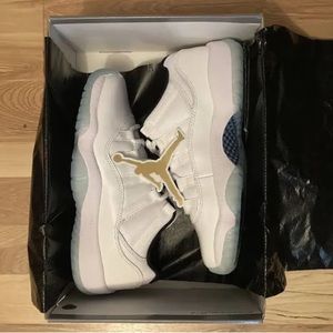 NEW Jordan 11 Retro Low “GS”